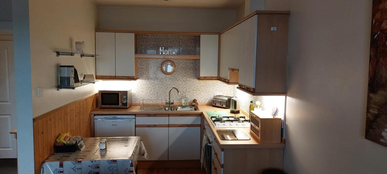 Apartamento The Lighthouse Loft Whitehead Exterior foto